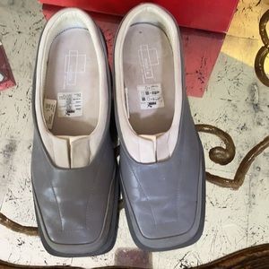 Sneakers- Puma nuala Slip on sneakers